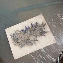 My project in Botanical Tattoo with Pointillism course. Un proyecto de Ilustración tradicional, Diseño de tatuajes e Ilustración botánica de Jan van Hoffen - 01.02.2022