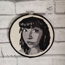 Mi Proyecto del curso: Bordado con punch needle: pasa de la imagen al retrato. Embroider, Punch Needle, and Textile Design project by sinenomine - 02.01.2022