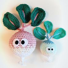 Mon projet du cours : Initiation au crochet : créez un amigurumi à croquer. Un progetto di Artigianato, Design di giocattoli, Fiber Art, DIY, Uncinetto e Amigurumi di Emeline Le Crom - 01.02.2022