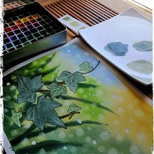 Hiedras con fondo bokeh. Un progetto di Illustrazione tradizionale, Pittura ad acquerello e Illustrazione botanica di Carmen Flores - 01.02.2022