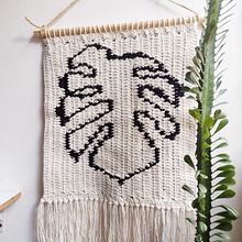 Tapeçaria Costela de Eva. Accessor, Design, Pattern Design, Fiber Arts, DIY, Crochet, Textile Design, Design, Photograph, Art Direction, Arts, Crafts, Product Design, Interior Photograph, and Weaving project by Marina Prado - 02.03.2022