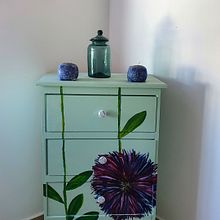 Mi Proyecto del curso upcycling. Arts, Crafts, Furniture Design, Making, Interior Design, Painting, DIY, Woodworking, Upc, cling, Decorative Painting, Furniture Restoration, Upc, and cling project by Florencia Naveira - 02.03.2022