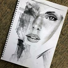 My project in Artistic Charcoal Portraiture: Creating Atmosphere course. Traditional illustration, Fine Arts, Drawing, Portrait Drawing, Realistic Drawing, and Artistic Drawing project by Kristina Eneva - 02.04.2022
