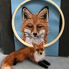 My project in Needle Felting: Paint Portraits with Wool course Ein Projekt aus dem Bereich H, werk, Weben, Naturalistische Illustration, Nadelfilzen und Textildesign von Sharon Holmes - 04.02.2022