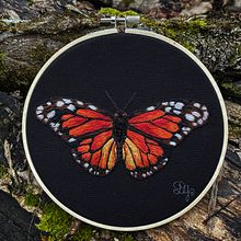 Mon projet du cours : Technique de broderie réaliste. Traditional illustration, Embroider, and Textile Design project by Christine Belin-Munier - 02.04.2022