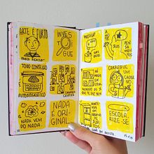 resumos rabiscados. Un proyecto de Ilustración tradicional, Educación, Diseño gráfico, Escritura, Creatividad, Stor, board, Stor, telling, Sketchbook, Narrativa y Álbum ilustrado						 de mariana tiso - 01.01.2022