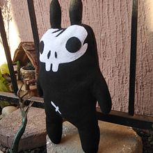 Mi Proyecto del curso: Textile Toys: diseño y creación de personajes en tela. Un projet de Conception de personnages, Conception de jouets, Couture , et Design textile de Amce Yom - 06.02.2022