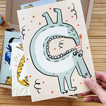 L'Alphabébé, les coloriages où tu peux dépasser !. Un projet de Créativité avec les enfants, Illustration traditionnelle , et DIY de Mathilde Zaragoza - 01.11.2020