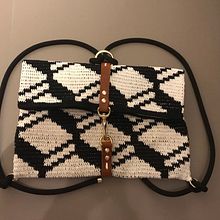Mein Kursprojekt: Häkelmuster entwerfen: Finde deinen eigenen Stil. Un proyecto de Diseño de complementos, Pattern Design, Tejido, DIY, Crochet y Diseño textil de Manuela Grob - 06.02.2022