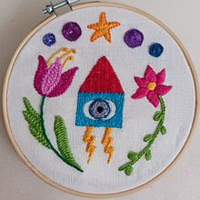 Mi Proyecto del curso: Bordado contemporáneo con puntos tradicionales mexicanos. Un progetto di Artigianato, Ricamo, Fiber Art e Textile Design di pipobe - 08.02.2022
