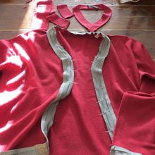 Il mio progetto del corso: Tecniche di refashion per un guardaroba sostenibile. Un progetto di Fashion design, Fiber Art, DIY, Upc, cling e Textile Design di Ivana Marcatto - 09.02.2022