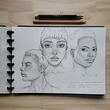 Meu projeto do curso: Caderno de retratos: explore o rosto humano Ein Projekt aus dem Bereich Skizzenentwurf, Zeichnung, Porträtzeichnung, Artistische Zeichnung und Sketchbook von Patrícia Gonsalves - 10.02.2022