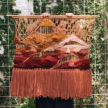 Montanhas - encoMENTHAS. Een project van  Ontwerp, Interieurontwerp,  Interieurdecoratie, Craft, Macramé y Productontwerp van Luiza Potiens - 10.02.2022