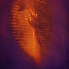 Meu projeto do curso: Efeitos de cor e iluminação para fotografia de estúdio. Projekt z dziedziny Fotografia, Fotografia portretowa, Światło w fotografii, Fotografia stud, jna, Fotografia c, frowa, Fotografia art, st i czna użytkownika Felipe Saldanha - 09.02.2022