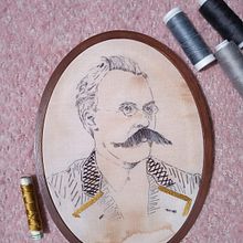 Creación de retratos bordados: Nietzsche. Bordado projeto de vegamacu - 13.02.2022