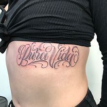 Mi Proyecto del curso: Tatuaje a mano alzada de letras cursivas. Projekt z dziedziny T, pografia i Projektowanie tatuaż użytkownika jessymm1 - 14.02.2022