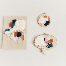 Mi Proyecto del curso: Cuadros textiles: combina tejido, bordado y punch needle. Accessor, Design, Arts, Crafts, Embroider, Decoration, Fiber Arts, Punch Needle, Weaving, and Textile Design project by Sue Maura - 02.15.2022