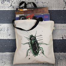 Blattodea - tote bag. Screen Printing, and Textile Design project by Grzegorz Baczak - 10.04.2021