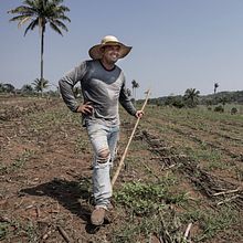 Assentamento São Pedro. Un proyecto de Fotografía, Fotografía con móviles, Fotografía digital, Fotografía documental y Fotografía de retrato de Cris Burmester - 15.02.2022