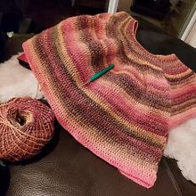 Mi Proyecto del curso: Crochet: diseña prendas y patrones con tejido circular. Een project van Ontwerp van accessoires,  Modeontwerp, Textiel, DIY y Haken van yolanda perez - 15.02.2022