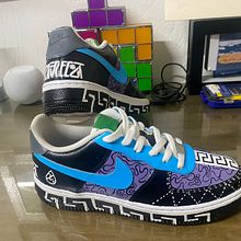 Mi Proyecto del curso: Restauración y personalización de sneakers. Un proyecto de Diseño de complementos, Diseño de moda, Pintura acrílica, DIY, Upc y cling de Jefersson Pasaje Quirama - 16.02.2022