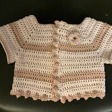 Mi Proyecto del curso:  Top-down: prendas a crochet de una sola pieza. Fashion Design, Fiber Arts, DIY, Crochet, and Textile Design project by Ariel Nine - 02.17.2022