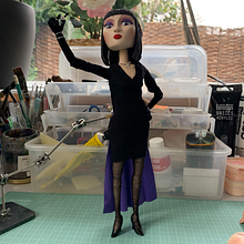 'Grand High Witch' Latex Puppet. Design, Ilustração tradicional, Cinema, Vídeo e TV, Animação, Direção de arte, Design de vestuário, Artesanato, Escultura, Cinema, Vídeo, TV, Stop Motion, Rigging, Animação de personagens, Esboçado, Criatividade, Concept Art, Costura, Realização audiovisual, Desenho digital, e Modelagem e confecção projeto de Adeena Grubb - 12.02.2022