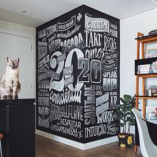 Mural de Ano Novo 2020. Design, Traditional illustration, Lettering, T, pograph, and Calligraph project by Cristina Pagnoncelli - 01.01.2020