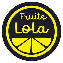 Etiquetas para Lola Fruits. Un progetto di Pubblicità, Illustrazione tradizionale e Lettering digitale di Francisco Martínez Palacios - 20.02.2022