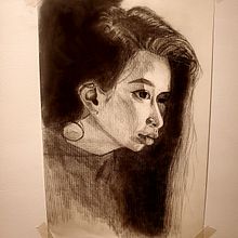 My project Artistic Portrait Drawing: Capture Authentic Expressions. Traditional illustration, Fine Arts, Sketching, Pencil Drawing, Drawing, Portrait Drawing, Realistic Drawing, Artistic Drawing, and Figure Drawing project by Ajá - 02.21.2022