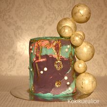 My Final Project of Cake Design: Modern Decorating Techniques by Julián Ángel (Historias del ciervo). Un proyecto de Fotografía gastronómica de Alicia Debora Vinafitria - 21.02.2022