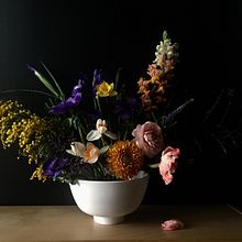 My project in Floral Decoration: Joyful and Colorful Compositions course. Design de interiores, Paisagismo, Decoração de interiores, DIY, e Design floral e vegetal projeto de Christine Rochet-Jacob - 21.02.2022