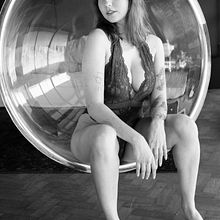 Ensaio sensual. Photograph, and Photographic Composition project by Camila Barbosa - 02.22.2022