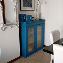 Il mio progetto del corso: Upcycling di mobili vintage con tecniche di pittura. Un proyecto de Artesanía, Diseño, creación de muebles					, Diseño de interiores, Pintura, DIY, Carpintería, Pintura decorativa, Restauración, upc y cling de muebles de Maria Laura Censi - 26.02.2022