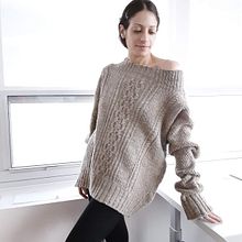 Hand-constructed cableknit sweater made with homespun wool. Un progetto di Fiber Art, Artigianato e Maglia di videnovichfarms - 11.12.2021