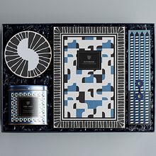 Sifnos Island Gift Box. Design, Traditional illustration, Product Design, and Pattern Design project by lynkalogirou - 02.15.2022