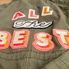 My project in Lettering for Embroidered Patches: Make a Wearable Statement course. Un progetto di Ricamo, Cucito, DIY, Upc, cling e Textile Design di Cristin Morgan - 07.03.2022
