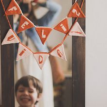 Banderines FELIZ VIDA. Amigurumi, Fiber Arts, Crochet, Design, Arts, and Crafts project by Virreinata - 03.07.2022