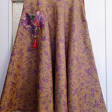 Il mio progetto del corso: Fashion design: pittura e ricamo su indumenti. Un proyecto de Pintura, Diseño de moda, Bordado, DIY, Upcycling y Diseño textil de Antonietta Parisi - 10.03.2022