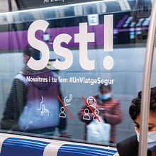 Al transport públic, Sst!. Un projet de Design  de Martí Ruiz - 10.03.2022