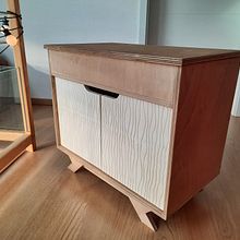 Mon projet du cours : Design et fabrication de meubles pour les débutants. Un progetto di Artigianato, Design e creazione di mobili, Interior design, DIY e Falegnameria  di Cedric K - 12.03.2022