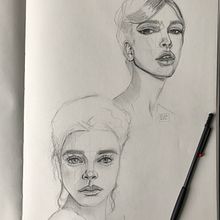 Mon projet du cours : Carnet de portraits : explorez le visage humain. Sketching, Drawing, Portrait Drawing, Artistic Drawing, and Sketchbook project by Ludmilla Ramseier - 03.13.2022