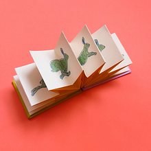 Pega-Pega. Een project van Redactioneel ontwerp, Craft, Grafisch ontwerp y Papercraft van Helder Kawabata - 14.03.2022