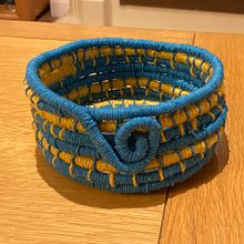 My project for course: Basket Weaving for Beginners: The Coiling Technique . % Helen Lacey tarafından hazırlanan Aksesuar Tasarımı, Sanat ve El Sanatları, Moda Tasarımı, El, af Sanatları, Ve Tekstil Tasarımı projesi - 03.15.2022