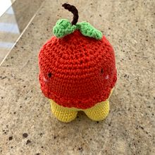 Mon projet du cours : Amigurumi : création de personnages au crochet. Arts, Crafts, To, Design, Fiber Arts, Crochet, Amigurumi, and Textile Design project by Chloé Bretnacher - 03.22.2022