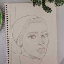 Meu projeto do curso: Caderno de retratos: explore o rosto humano. Un projet de Esquisse , Dessin, Dessin de portrait, Dessin artistique , et Carnet de croquis de brenda_kob - 21.03.2022