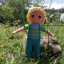 Mi Proyecto del curso: Amigurumi: diseño de ropa, pelo y complementos Ein Projekt aus dem Bereich H, werk, Spielzeugdesign, Weben, Crochet, Amigurumi und Textildesign von ndecia - 28.03.2022