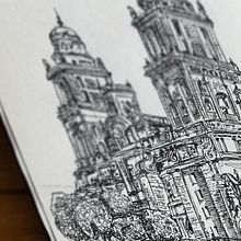 Catedral Metropolitana. Un proyecto de Ilustración tradicional, Fotografía, Arquitectura, Diseño gráfico, Paisajismo, Pintura, Creatividad, Dibujo, Dibujo a lápiz, Fotografía de retrato, Concept Art, Dibujo de Retrato, Dibujo realista, Dibujo artístico, Ilustración arquitectónica y Sketchbook de Adan Gómez - 28.03.2022