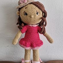 Mi Proyecto del curso: Amigurumi: diseño de ropa, pelo y complementos. Un proyecto de Artesanía, Diseño de juguetes, Tejido, Crochet, Amigurumi y Diseño textil de yurbybustamante38 - 29.03.2022
