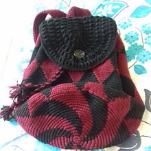 Bolsa Tejida en crochet. Un proyecto de Artesanía de María Guadalupe Hernández Pájaro - 30.03.2022